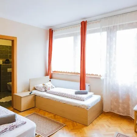 Bed & Breakfast Rozsakert 3*