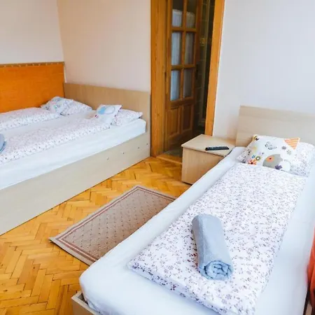 Bed & Breakfast Rozsakert Romhany