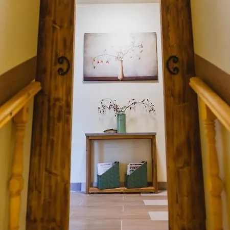 Rozsakert Bed & Breakfast Romhány