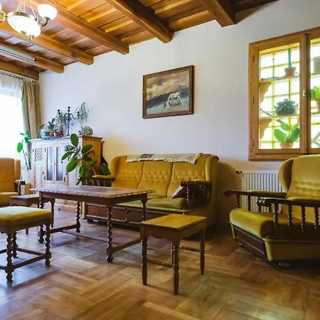 Rozsakert Bed & Breakfast