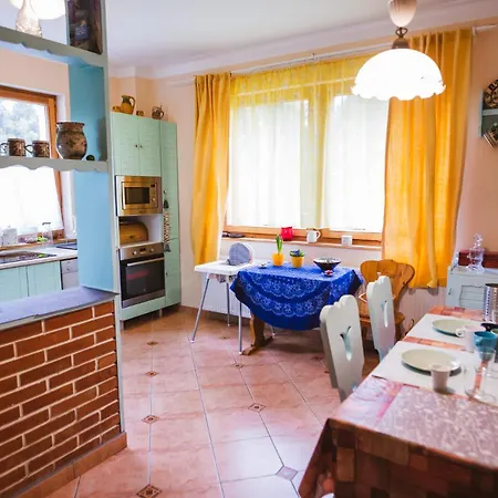 Rozsakert Bed & Breakfast Romhany