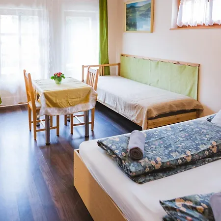 Rozsakert Bed & Breakfast